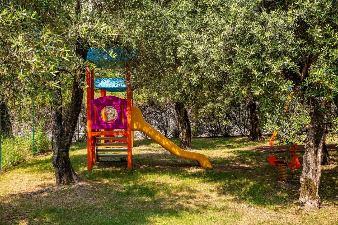 Camping Park Garda 리몬네술가르다 외부 사진