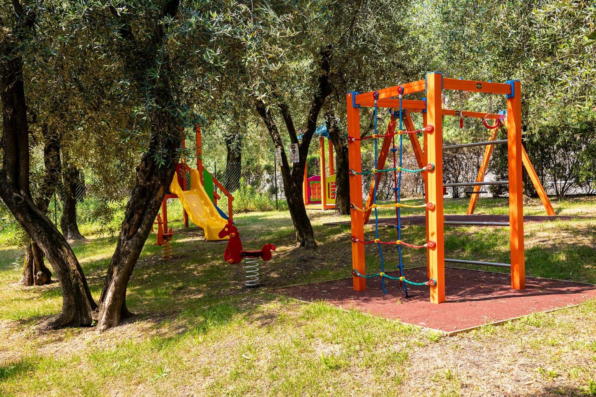 Camping Park Garda 리몬네술가르다 외부 사진